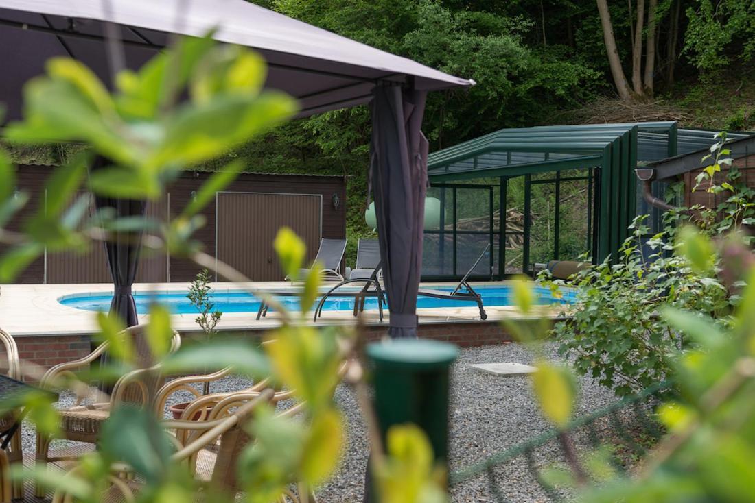 Auberge De La Lesse Celles  Екстер'єр фото