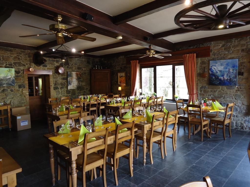 Auberge De La Lesse Celles  Екстер'єр фото