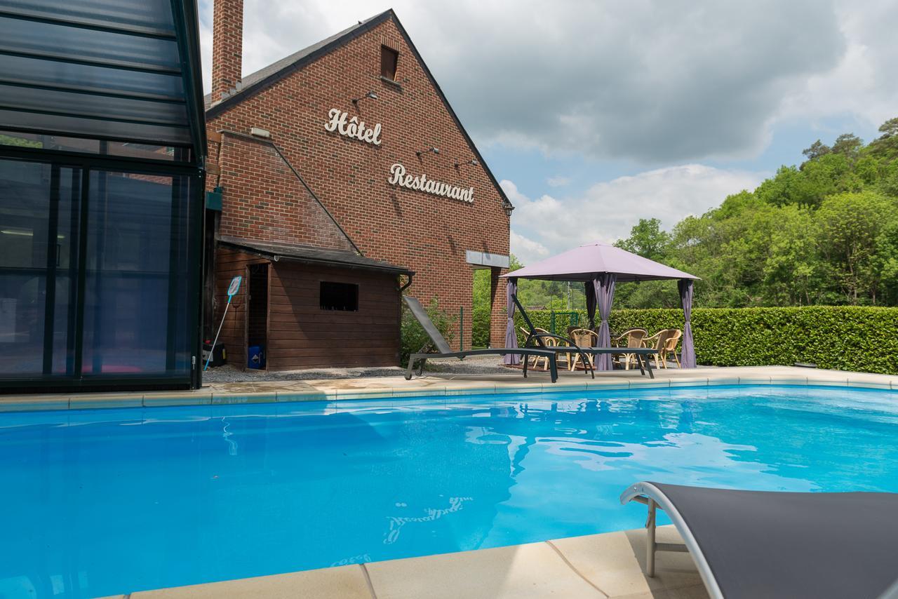 Auberge De La Lesse Celles  Екстер'єр фото