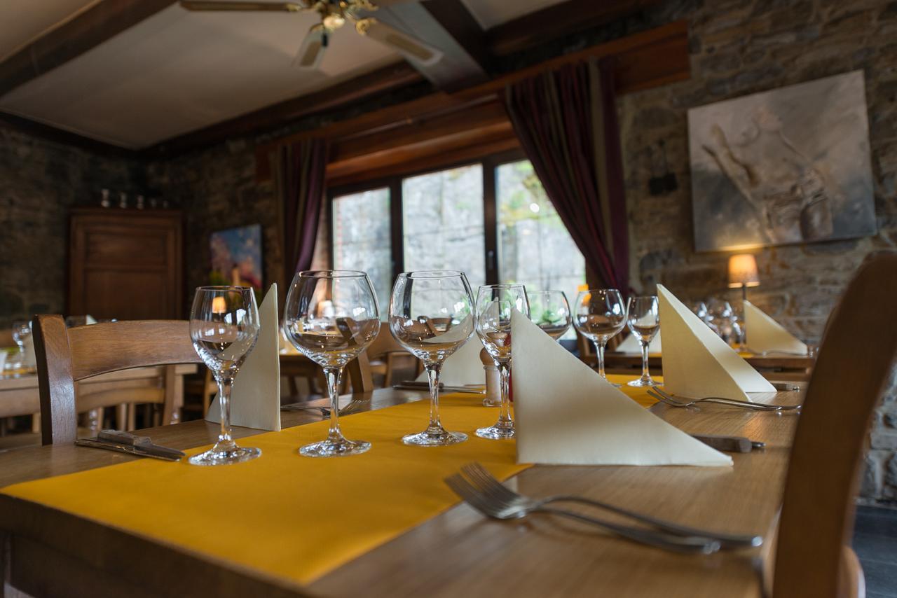 Auberge De La Lesse Celles  Екстер'єр фото