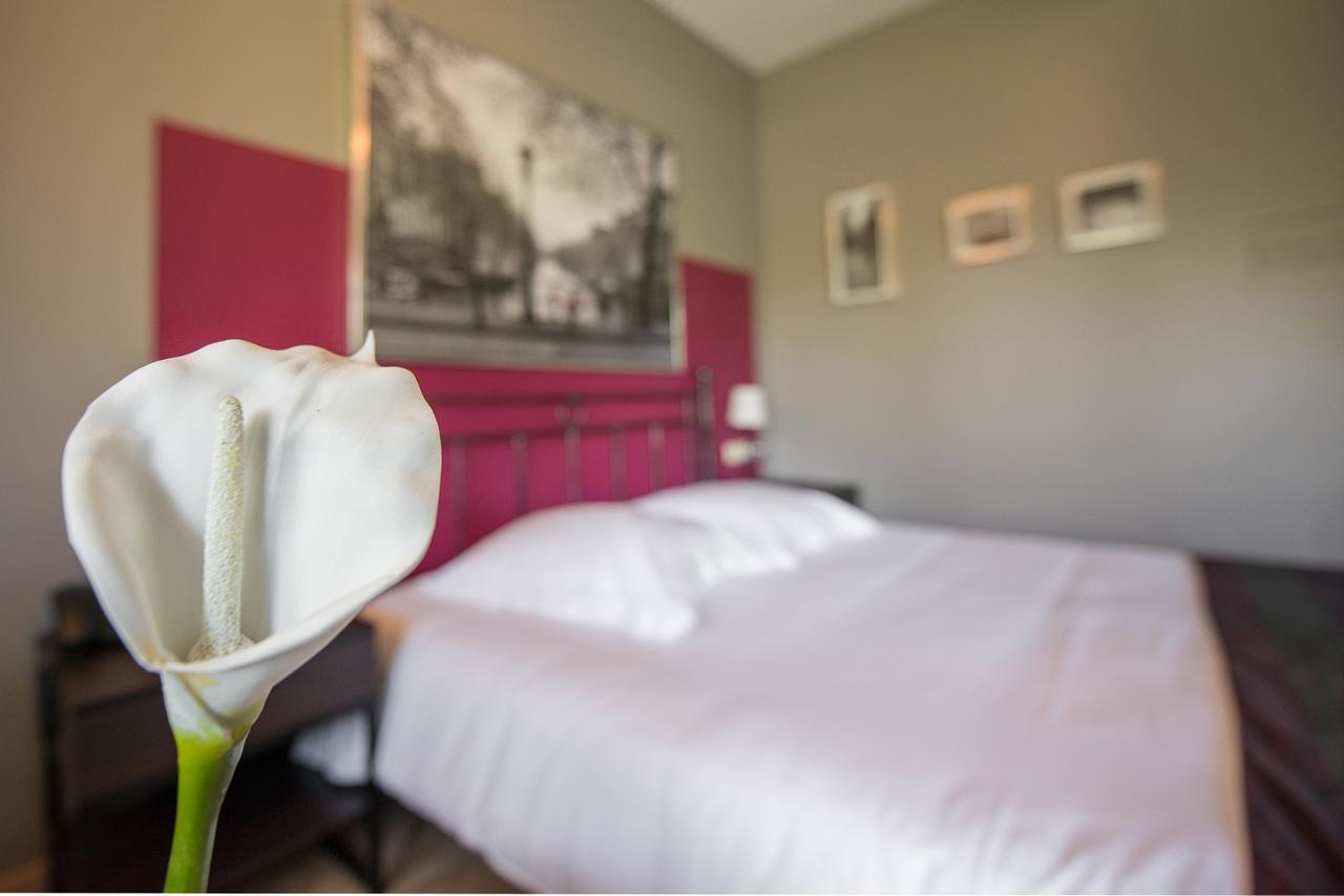Auberge De La Lesse Celles  Екстер'єр фото